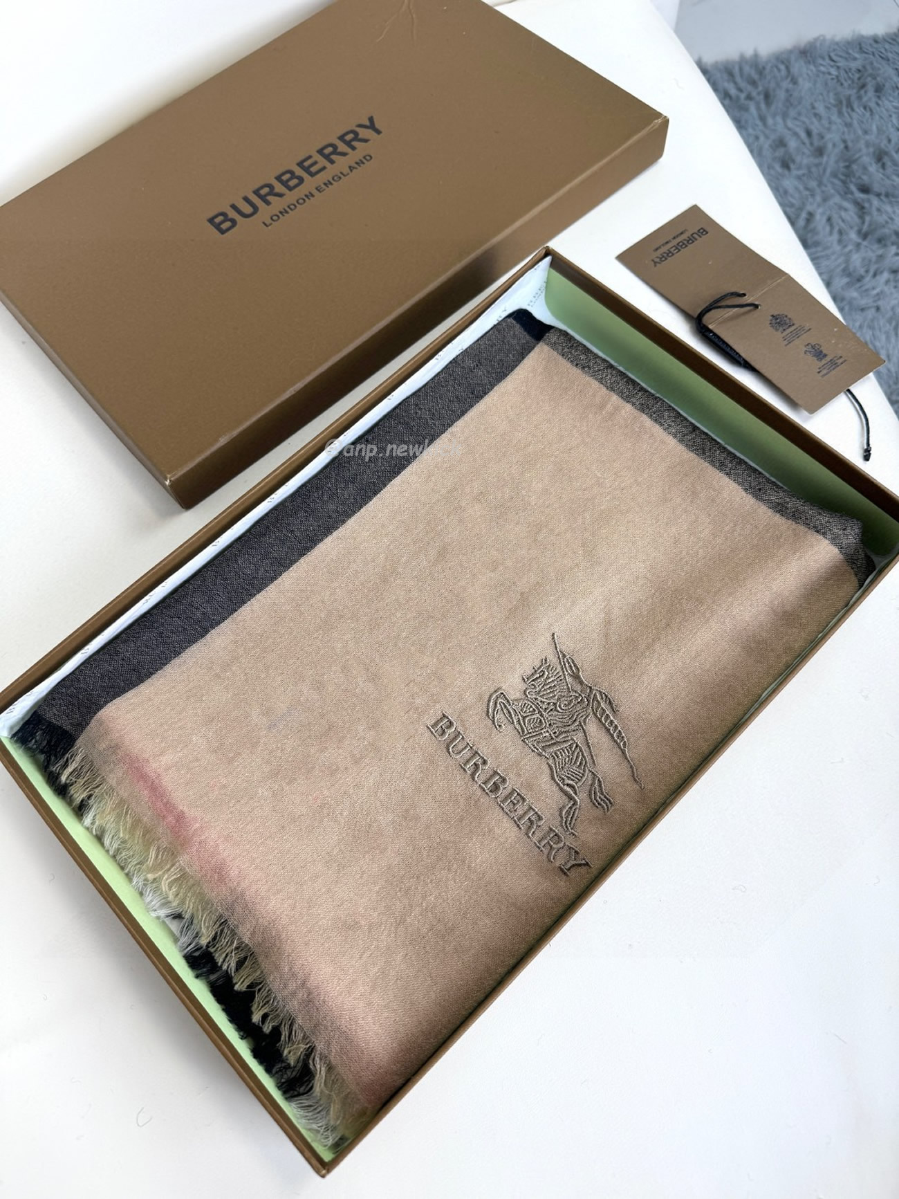 Burberry Vintage Check Cashmere Scarf 90x200cm (4) - newkick.app